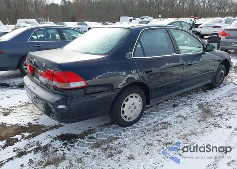 2001 Honda Accord 2.3 Lx z USA, uszkodzony, nr VIN 1HGCG66531A083287